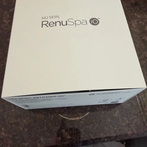 NuSkin Renu Spa in box - Picture 2 of 9